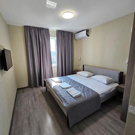 Mansarda Iris Hotel Kiev Eksteriør billede